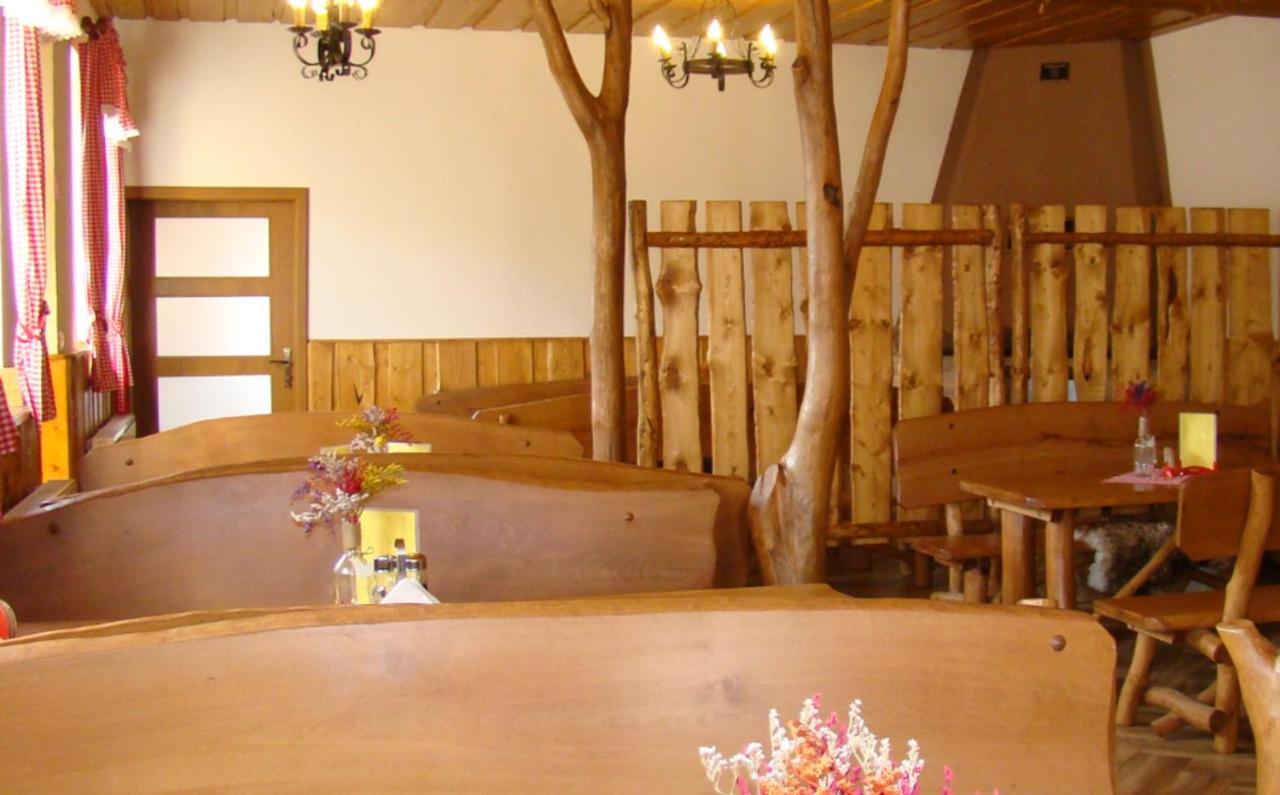 Penzion A Restaurace U Maryny Bocanovice Luaran gambar